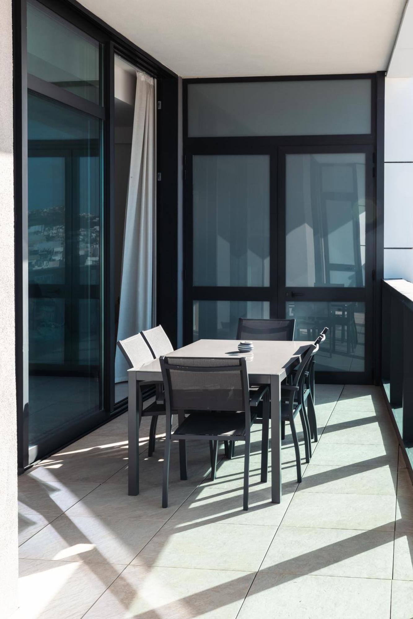 Modern Apartment In The Center Of St Julians By Arcobnb St. Julian's Exteriör bild