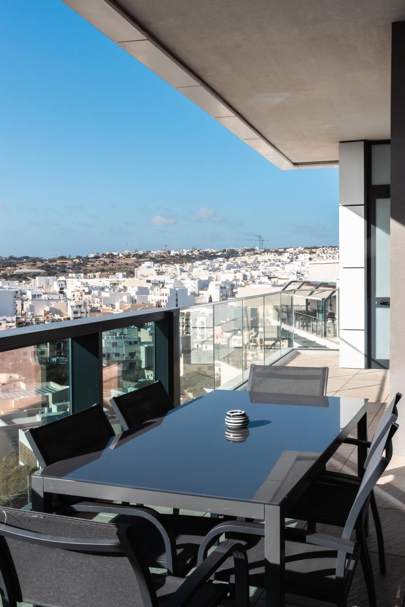 Modern Apartment In The Center Of St Julians By Arcobnb St. Julian's Exteriör bild